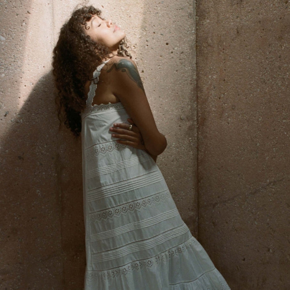 Doen White Lace Trim Nightgown - Picture 7 of 9